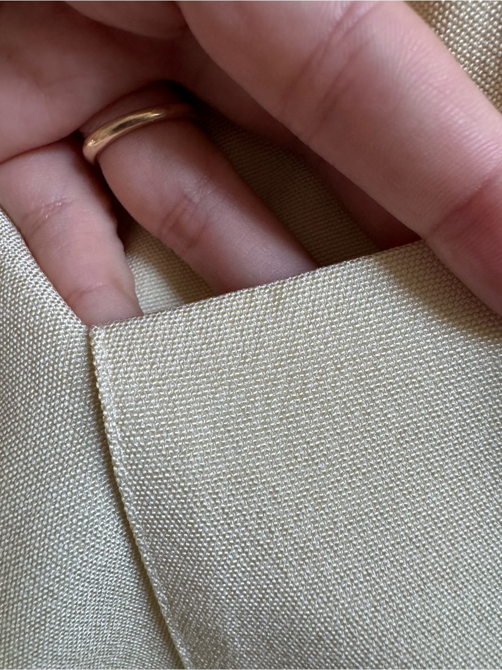 Jacquemus La Chemise Pablo – Pale Yellow, Les Sculptures NWT - Picture 6 of 8